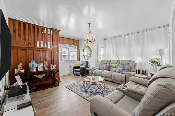 122 Buckingham RD, Yonkers, NY 10701