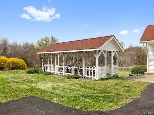 5 Shari, Marlboro, NY 12542