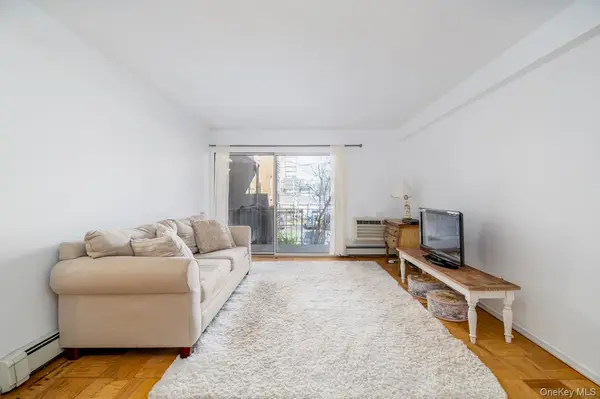 90 S Park AVE #B3, Rockville Centre, NY 11570