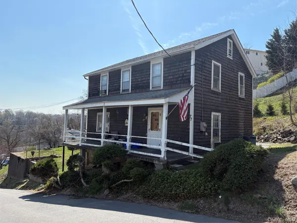 77 Cleveland ST, Valhalla, NY 10595
