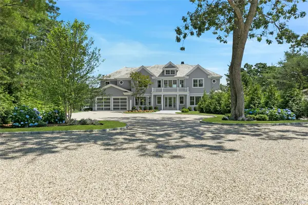 15 Old Point RD, Quogue, NY 11959