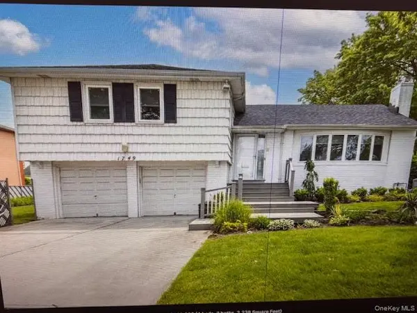 1749 Union AVE, Hewlett, NY 11557