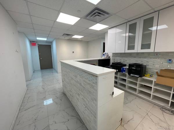 4142 College Point BLVD #2A, Flushing, NY 11355