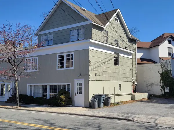 20 Bryant AVE, Roslyn, NY 11576