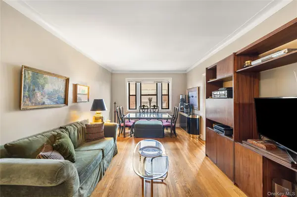 34-24 82nd ST #6N, Jackson Heights, NY 11372
