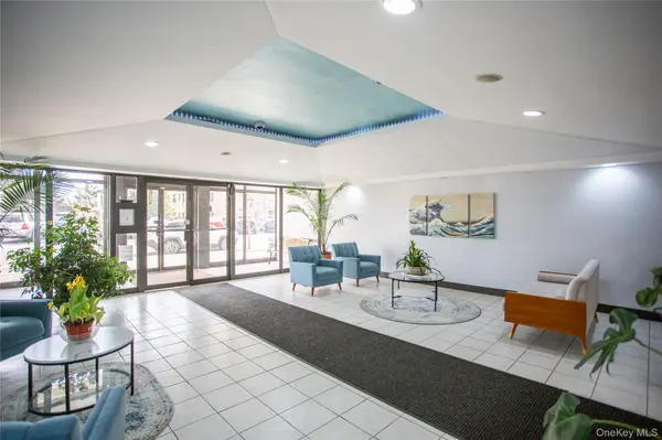 855 E Broadway #6H, Long Beach, NY 11561