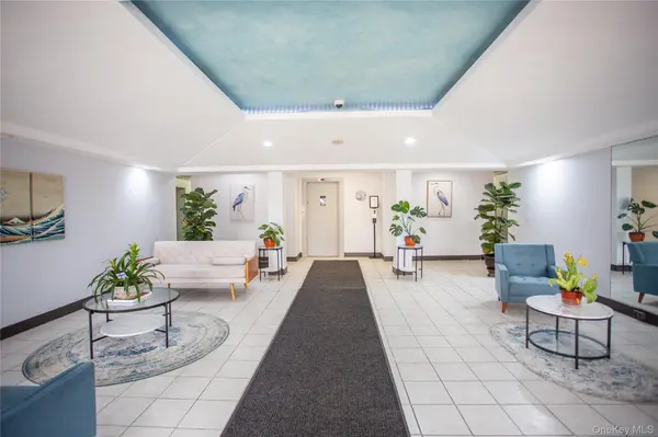 855 E Broadway #6H, Long Beach, NY 11561