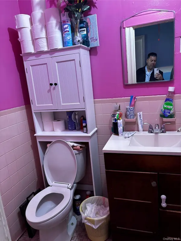 10426 104th ST, Ozone Park, NY 11417