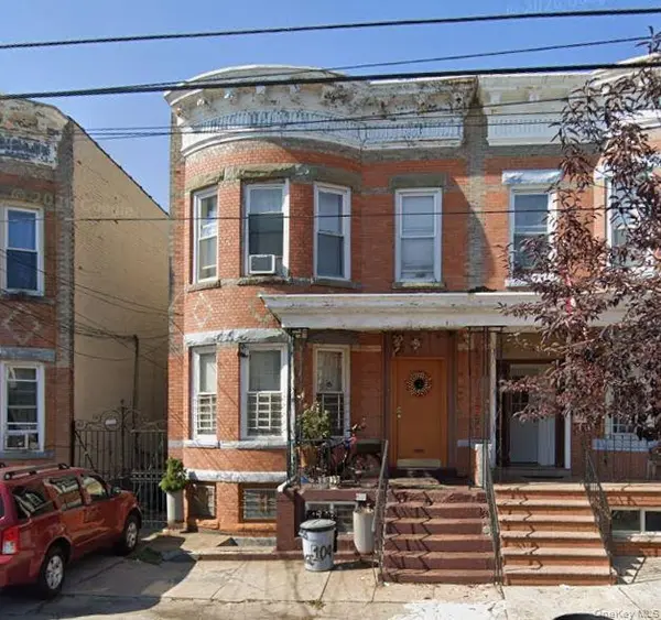 10426 104th ST, Ozone Park, NY 11417