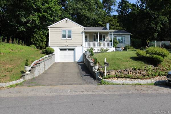 650 Warren AVE, Thornwood, NY 10594