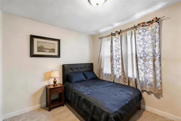 14015 183rd ST, Springfield Gardens, NY 11413