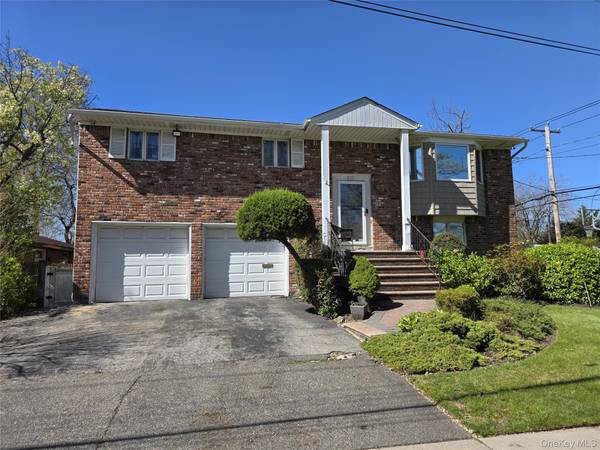 415 Yale AVE, Woodmere, NY 11598