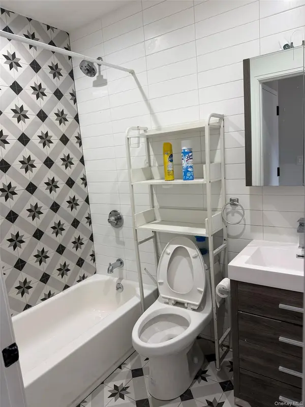91 E 54th ST #2R, Brooklyn, NY 11203