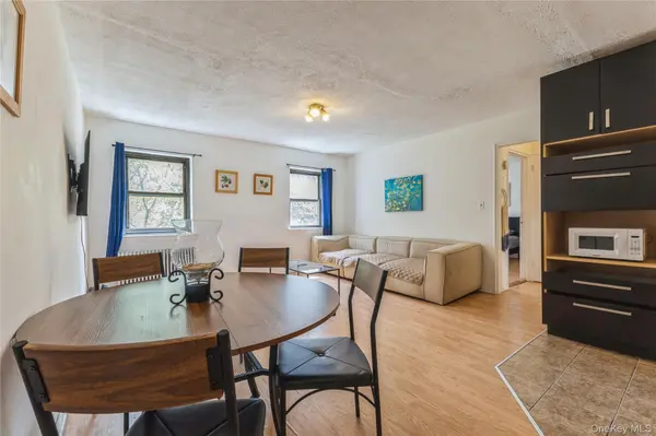 144-14 77 RD #3A, Kew Garden Hills, NY 11367