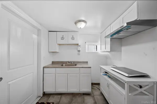 2710 Lurting AVE, Bronx, NY 10469