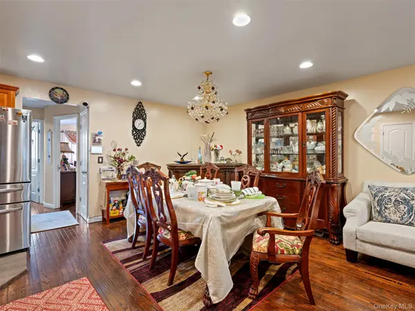710 Saint Ouen ST, Bronx, NY 10470
