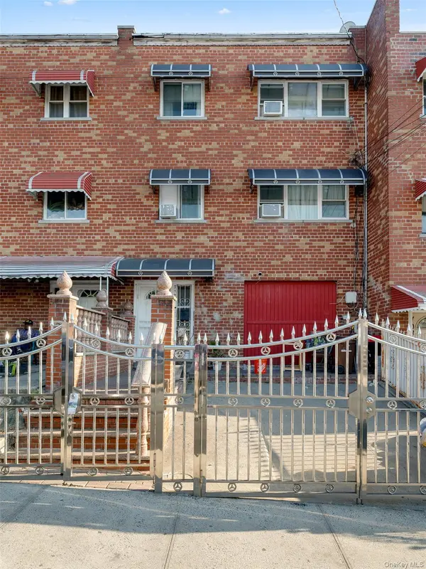 710 Saint Ouen ST, Bronx, NY 10470