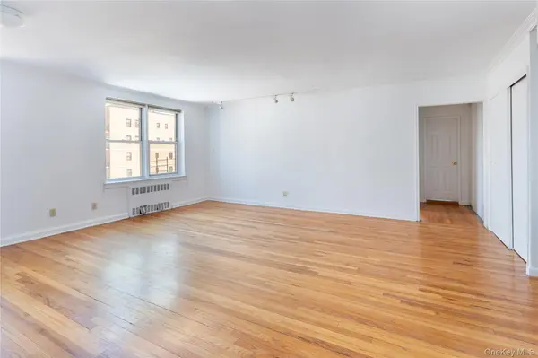6505 Yellowstone BLVD #6H, Forest Hills, NY 11375