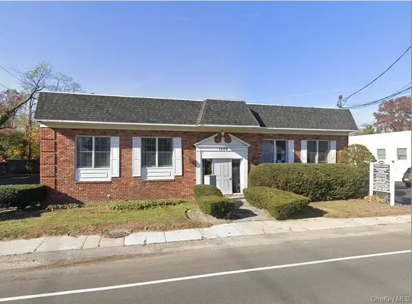 1007 Glen Cove AVE #LL2, Glen Head, NY 11545
