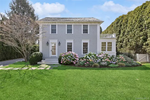 60 Old Town XING, Southampton, NY 11968