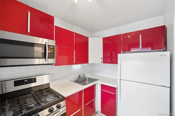 61-35 98TH ST #12M, Rego Park, NY 11374