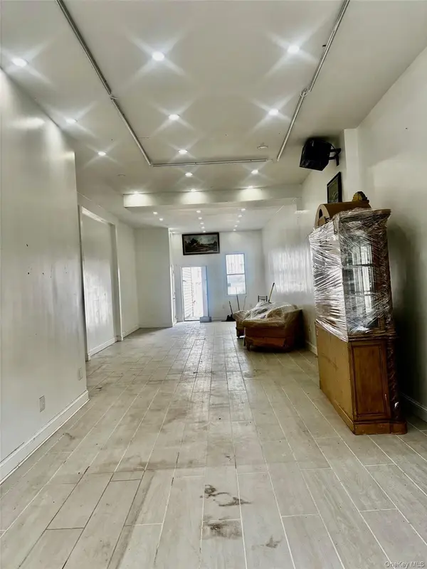 13203 Liberty AVE, Richmond Hill S., NY 11419