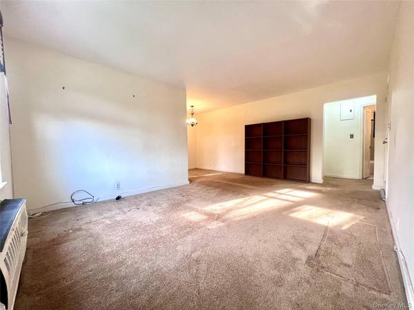 19649 69th AVE #2, Fresh Meadows, NY 11365