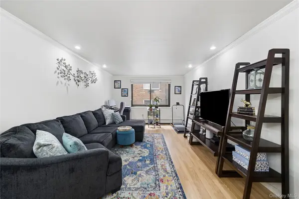 100 E Hartsdale AVE #3FE, Hartsdale, NY 10530