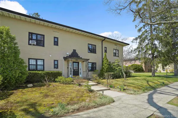 1209 California RD #2R, Eastchester, NY 10709