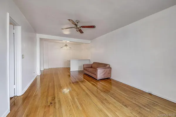142-05 Roosevelt AVE #521, Flushing, NY 11354