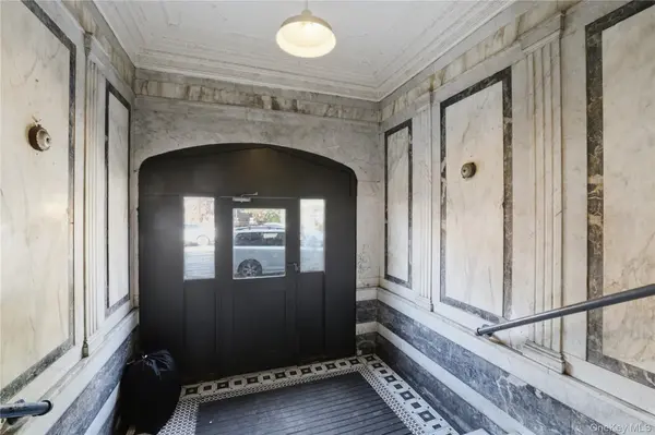 1084 Willmohr ST, Brooklyn, NY 11212