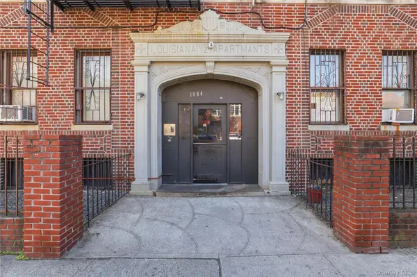 1084 Willmohr ST, Brooklyn, NY 11212
