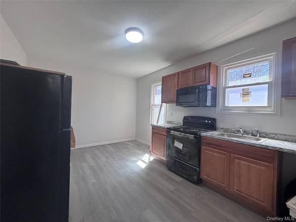 486 3rd street #2, Call Listing Agent, NY 12206