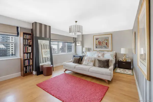 400 E 54th ST #25CDE, New York (manhattan), NY 10022