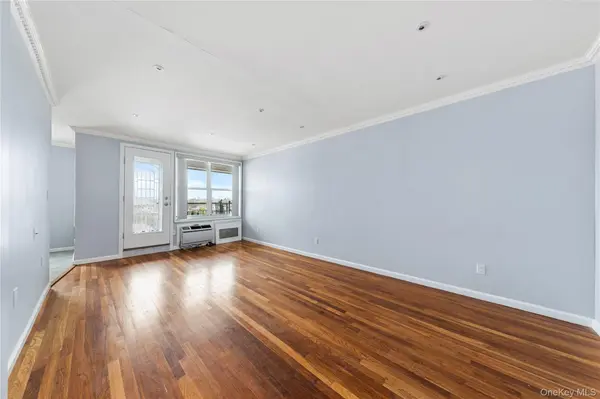 60th Street 34th Avenue #6D, Woodside, NY 11377