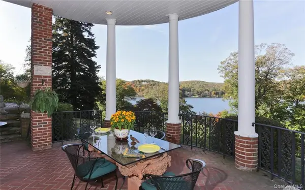 262 Tuxedo RD, Tuxedo Park, NY 10987