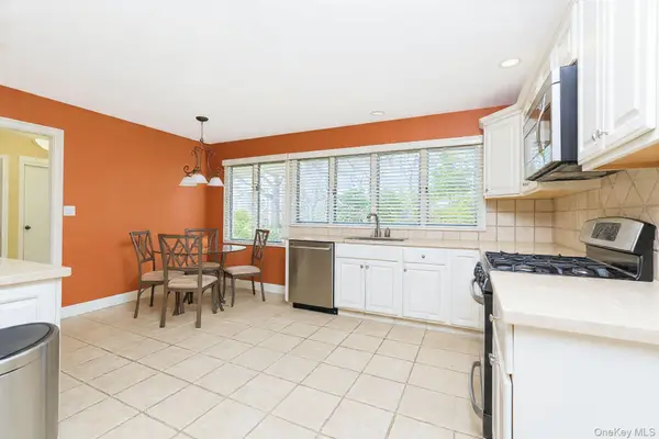 18 Emerson AVE, Staten Island, NY 10301