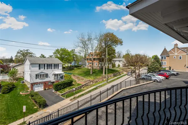 80 Old Boston Post RD #2, New Rochelle, NY 10801