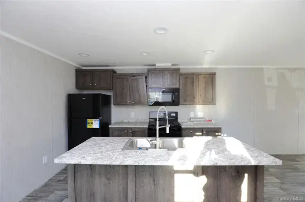 414 Joslen BLVD #1, Hudson, NY 12534