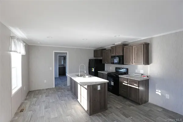 414 Joslen BLVD #1, Hudson, NY 12534
