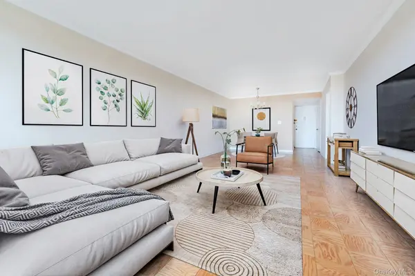 110-11 Queens BLVD #24L, Forest Hills, NY 11375