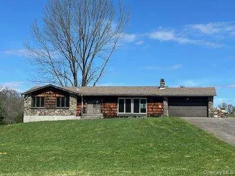 30 Crumley Van Vactor RD, Ferndale, NY 12734