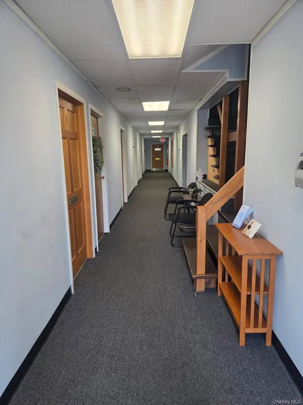 631 Montauk HWY #1, West Islip, NY 11795