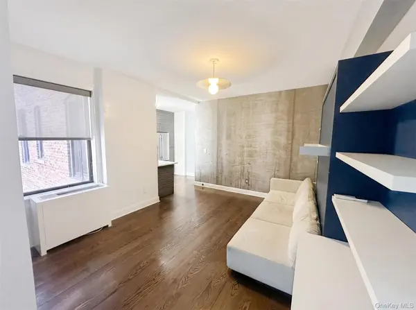 130 W 16th ST #52, New York (manhattan), NY 10011