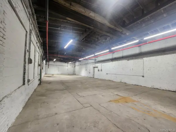 2226 119 ST #W3, College Point, NY 11356