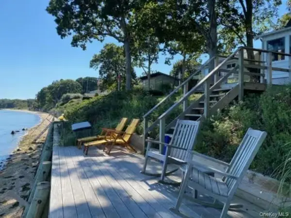 2662 Paradise Shores RD, Southold, NY 11971