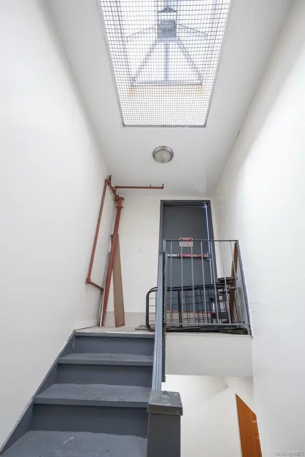 5212 102ND ST, Corona, NY 11368
