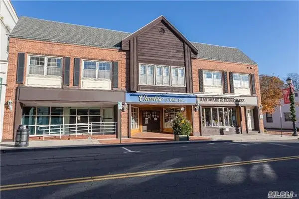 17-21 Glen ST #Second Floor, Glen Cove, NY 11542