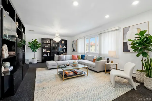 101 E Olive ST, Long Beach, NY 11561