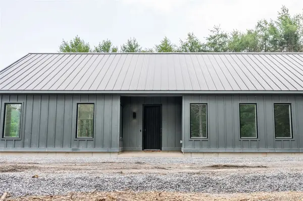 720 Upper Cherrytown RD, Kerhonkson, NY 12446